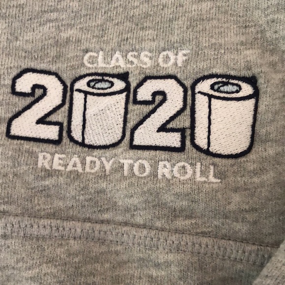 Vineyard Vines “Class of 2020” quarter zip pullover - Picture 2 of 5